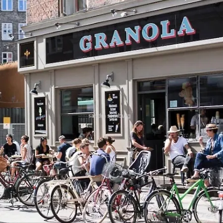 Best Location In Cozy Vesterbro Апартаменты