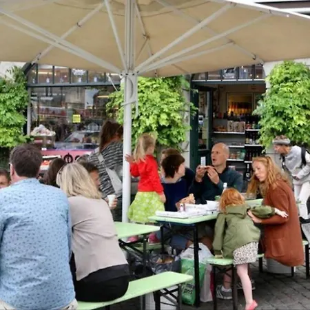 Best Location In Cozy Vesterbro Апартаменты Копенгаген